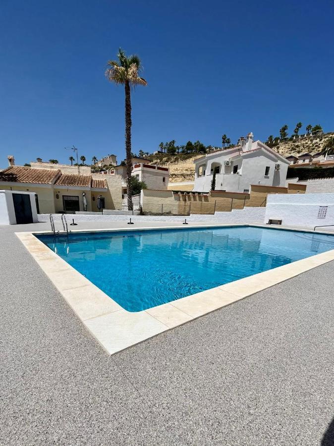 Tranquil Self Catering Golf Course Apartment Alicante Ngoại thất bức ảnh